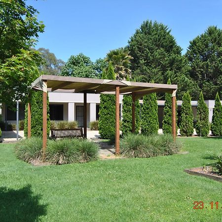 Grevillea Gardens Apartment 3 Bright Exterior foto